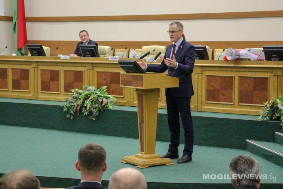 Депутаты Могилевского облcовета согласовали освобождение от должности Дмитрия Харитончика