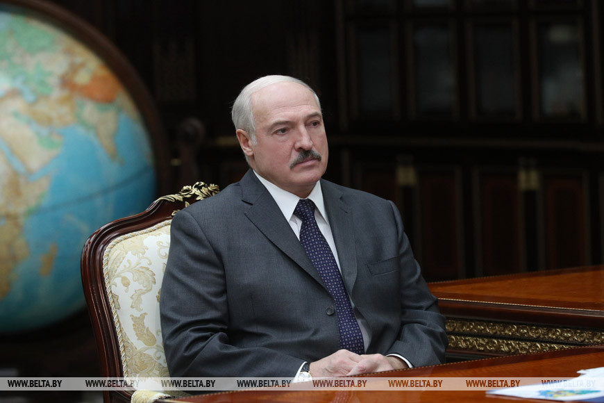 Лукашенко обращает внимание на пожароопасную обстановку в Беларуси