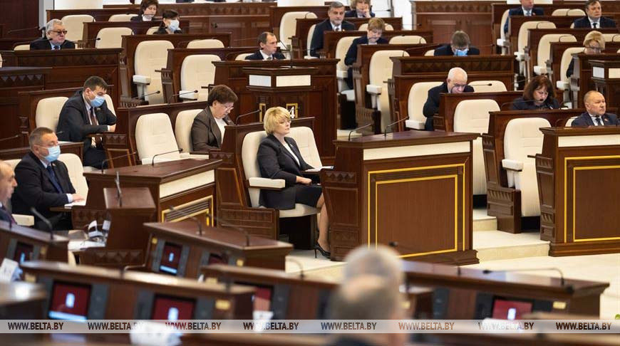 Депутаты поддержали поправки в закон о госрегулировании торговли и общественного питания