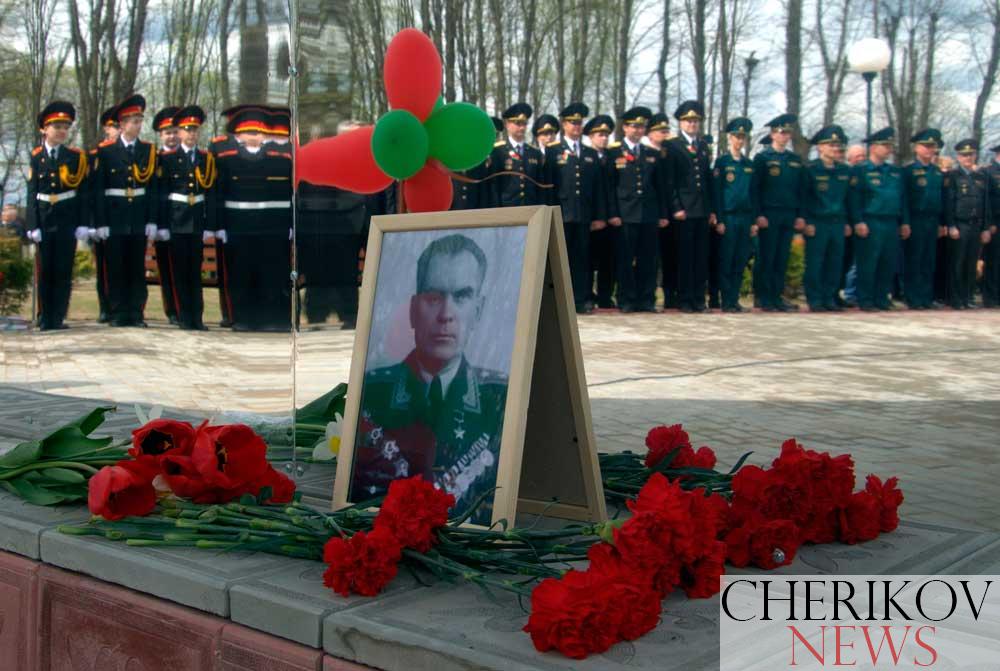 В память о Великой Победе! В Черикове торжественно открыт сквер Защитника Отечества