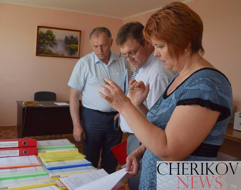 Выездной семинар-совещание председателей городских, районных Советов депутатов Могилевской области проходит в Черикове