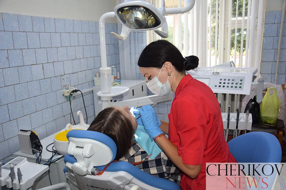 За ослепительной улыбкой к доктору Комаровской