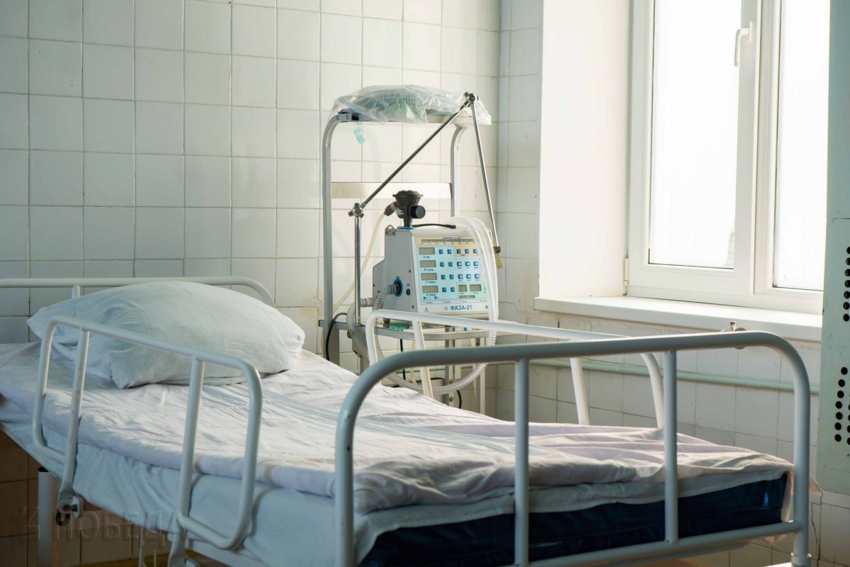 Около 37% коек перепрофилировано для оказания медпомощи пациентам с COVID-19 и пневмонией в Могилевской области