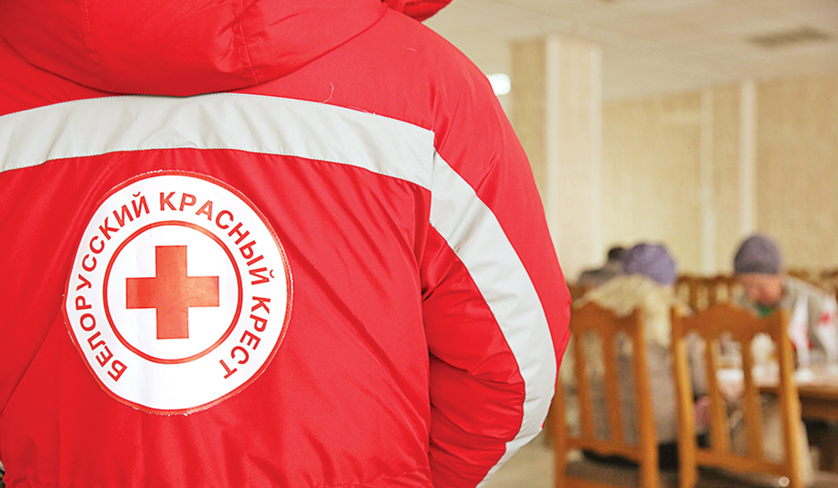 Красный Крест отправил новую партию гуманитарной помощи на белорусско-польскую границу