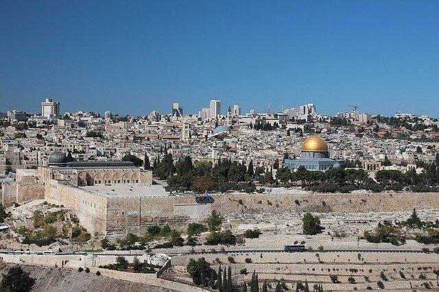 Вакцинированные туристы смогут посетить Израиль в составе группы