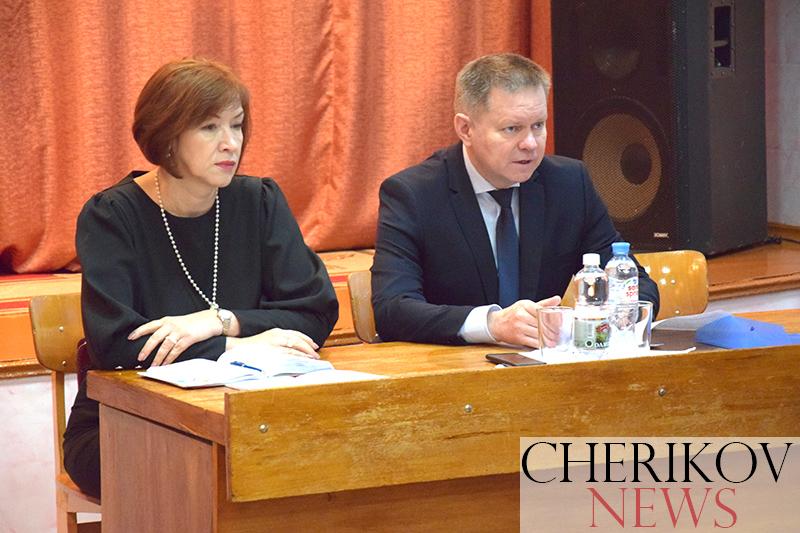 Педагоги Чериковского района обсудили новый проект Конституции