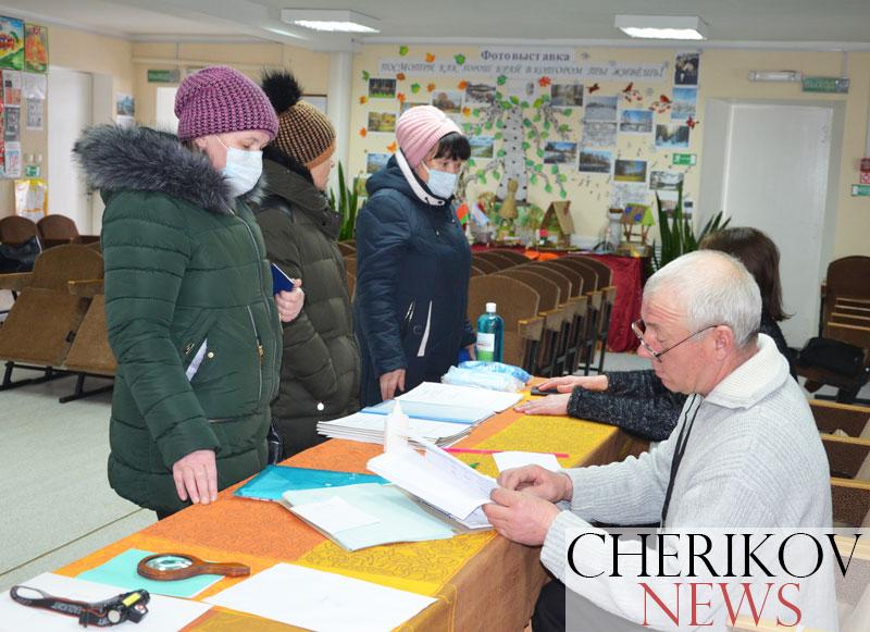 Третий день досрочного голосования: на Речицком участке сохраняется активность граждан