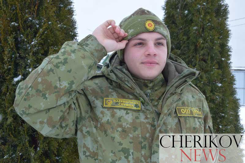 Мог пойти хоть в летчики, но решил стать пограничником