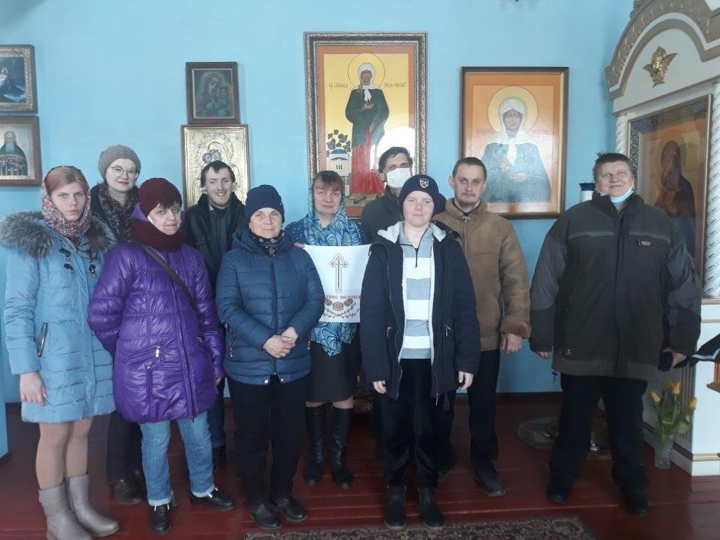 Посетители отделения дневного пребывания для инвалидов совершили экскурсию в храм г.Черикова