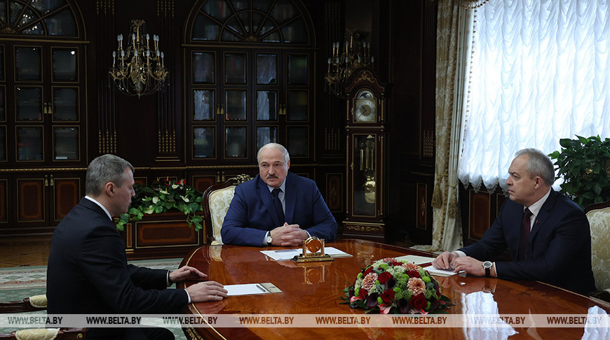 Вопросы сферы образования и работу общественных организаций обсуждают у Лукашенко