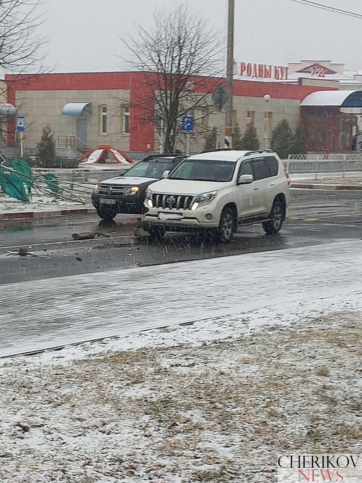 Дорожно-транспортное происшествие из-за неправильно выбранной дистанции произошло вчерашним утром в Черикове