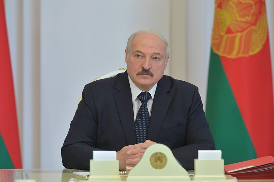 От инвестпроектов до вопросов справедливости. Александр Лукашенко очертил программу действий местной вертикали