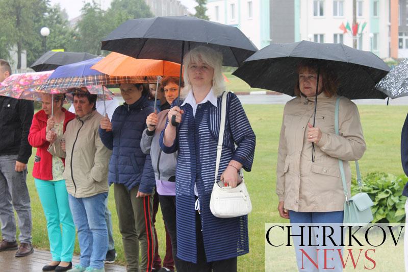 Чериков присоединился к Всебелорусской минуте молчания