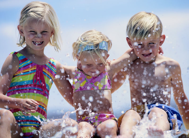 Лето у воды: 19 правил для детей