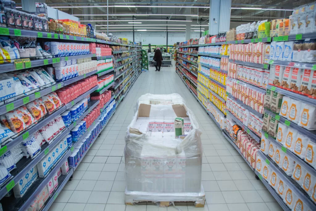 Время заготовки запасов на зиму: есть ли сахар в магазинах и по каким ценам
