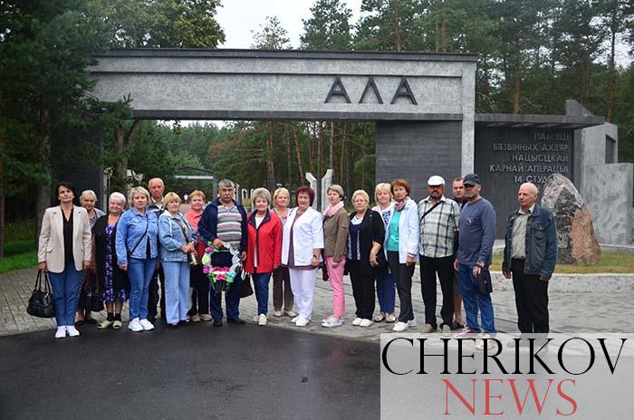 «Послушайте, здесь даже птицы не поют…» Чем впечатлила чериковлян поездка в Светлогорский район?