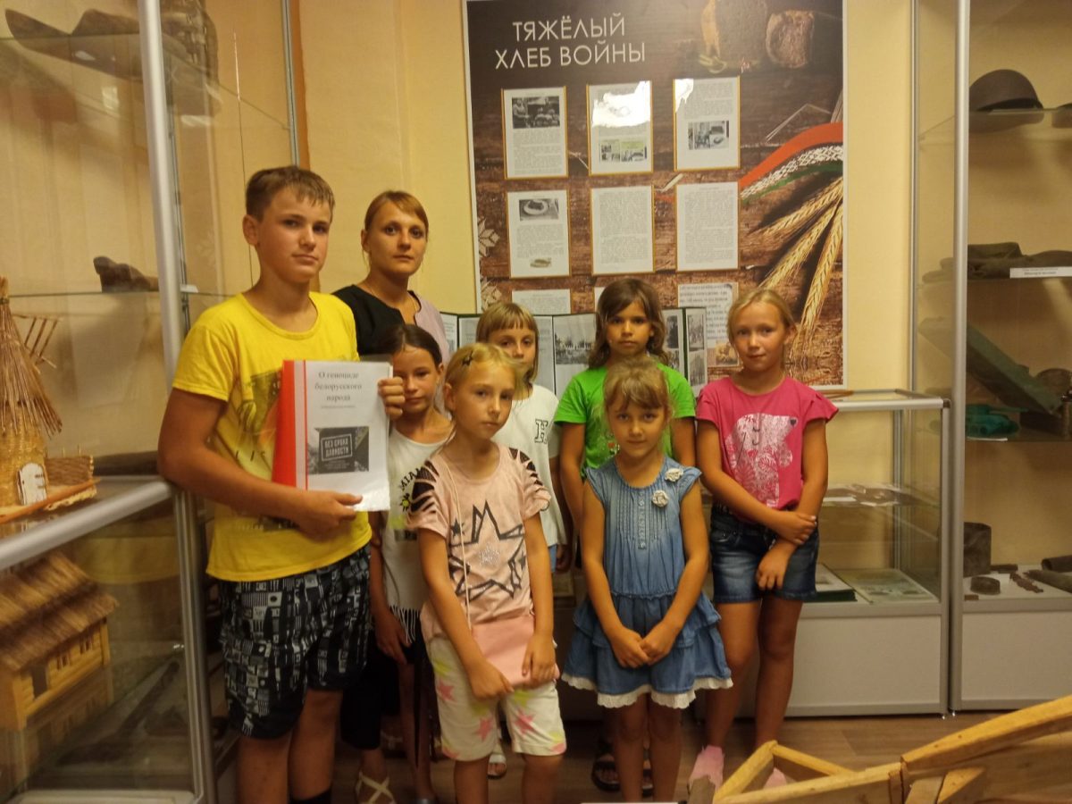 Учащиеся средней школы № 2 г.Черикова присоединились к патриотической акции “Преступление без срока давности”