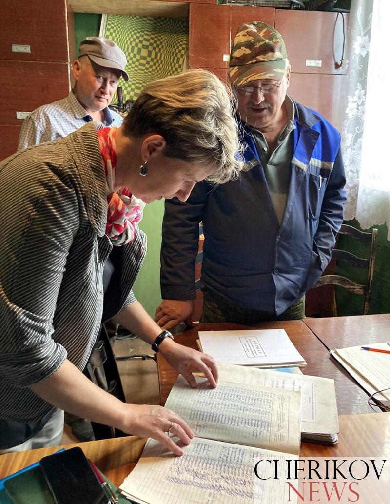 СИЗы, условия труда, инструктаж.  Какие недочеты выявил профсоюзный лидер?