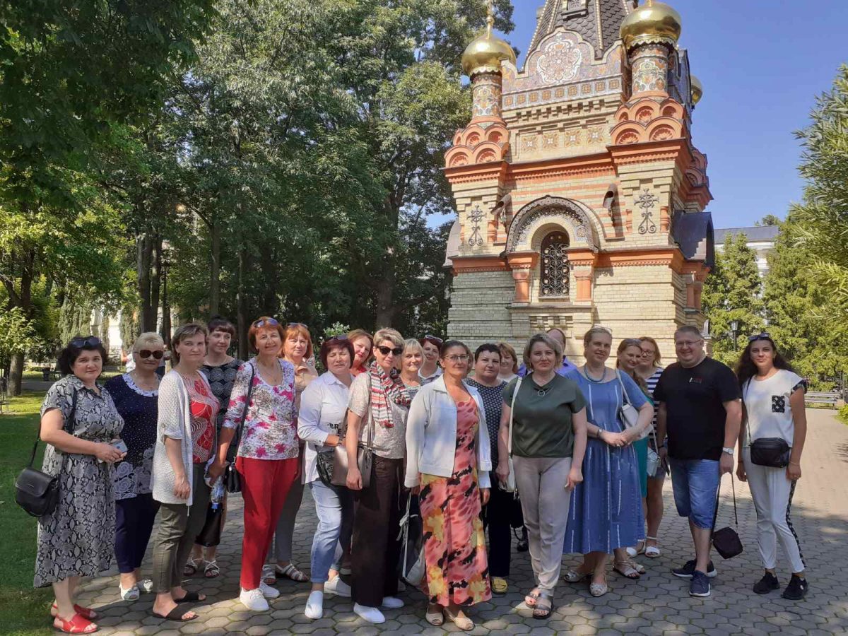 Чериковским райкомом профсоюза работников образования и науки была организована увлекательная поездка в город Гомель