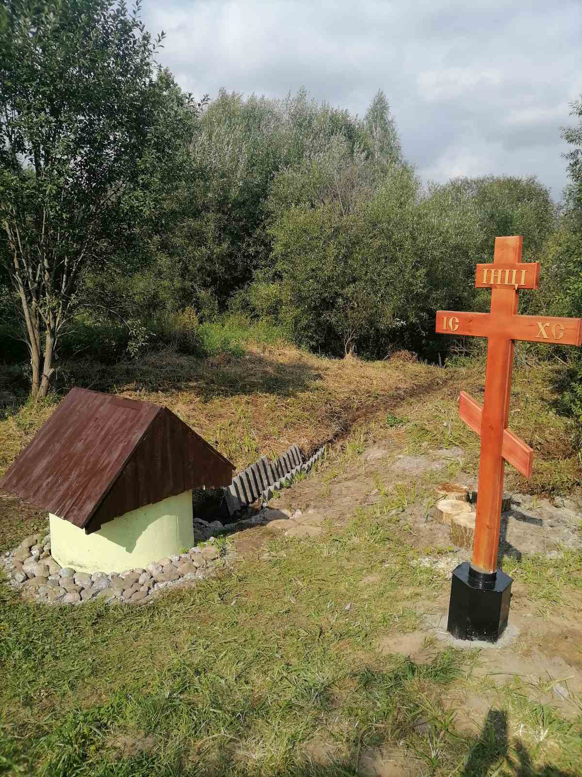 С любовью к Родине. В агрогородке Майский местные жители благоустроили старую криничку