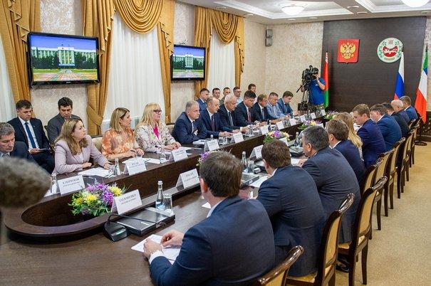 Представители деловых кругов Могилевской области в составе белорусской делегации посетили Республику Хакасия