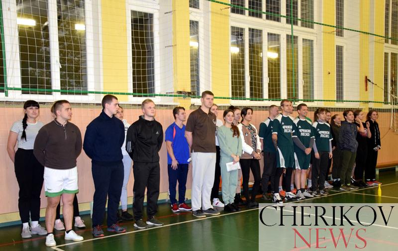 В спортивном зале ГУО «Средняя школа № 2 г. Черикова»  прошла спартакиада «Выбирай спорт! Выбирай здоровье!»