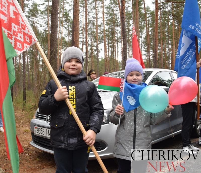 Чериковщина приняла эстафету республиканской акции 'Символ Единства'