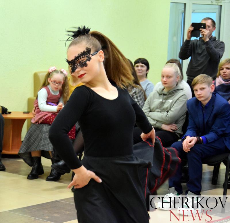 Концертная программа «Подари улыбку миру», посвященная Дню инвалидов Республики Беларусь, собрала талантливых чериковлян