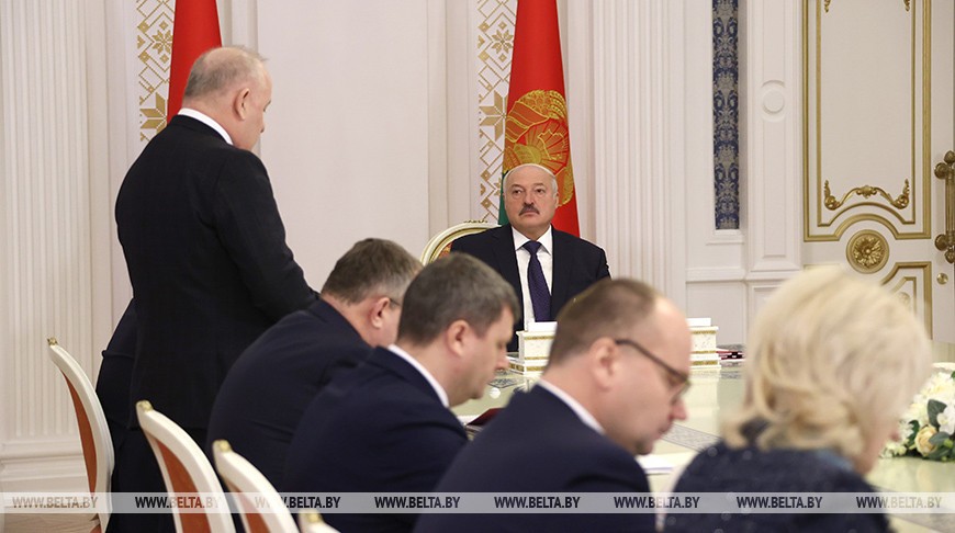 “Прошу не расслабляться”. Лукашенко рассказал, чего ждать от санкционной политики Запада
