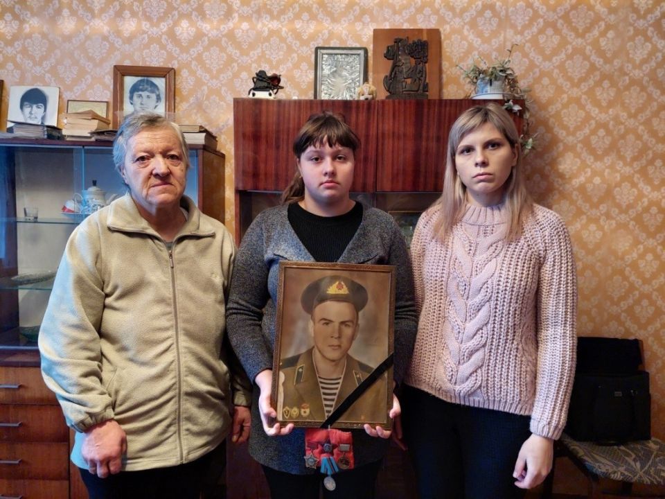 «Когда Саша получил повестку из военкомата, мы и не предполагали, что его могут отправить в Афганистан». Воспоминания сестры афганца