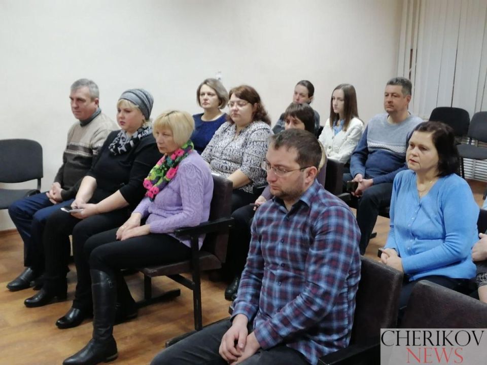 Единый день информирования проходит сегодня в трудовых коллективах организаций и предприятий Чериковского района