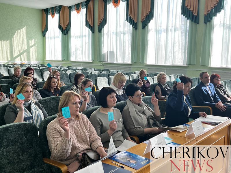 В Черикове проходит заседание Совета Чериковского районного объединения профсоюзов