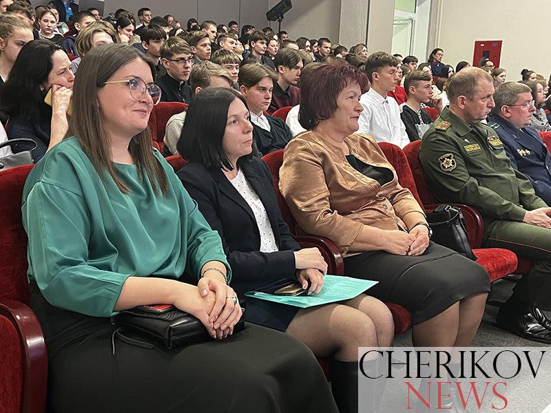«Быть гражданином Республики Беларусь — это высокая честь». Всебелорусская акция «Мы — граждане Беларуси!» прошла в Черикове