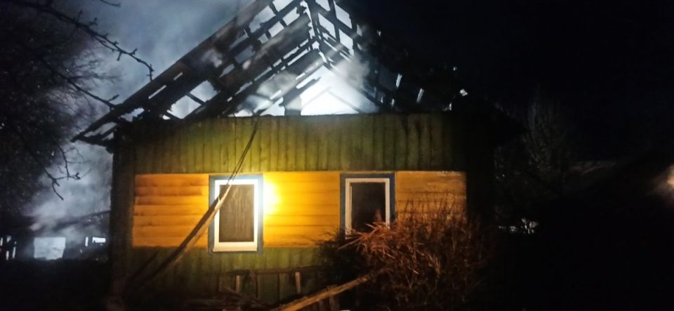 Частный жилой дом горел в агрогородке Веремейки Чериковского района