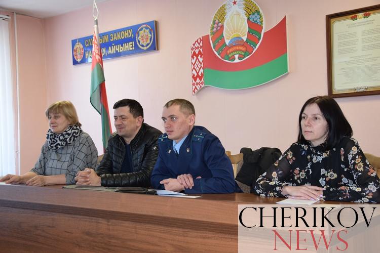 «Вместе Мы сила», или Как не поддаться эффекту толпы, рассказали школьникам города