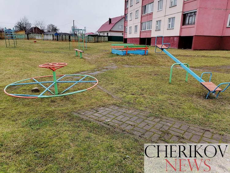 В Черикове появится две новые детские площадки