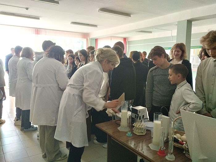 Мастер-класс для чериковских ребят организовали представители Климовичского аграрного колледжа