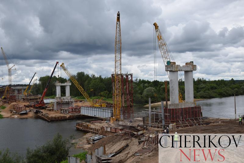 Уникальный проект: узнали, как идет реконструкция моста через реку Сож