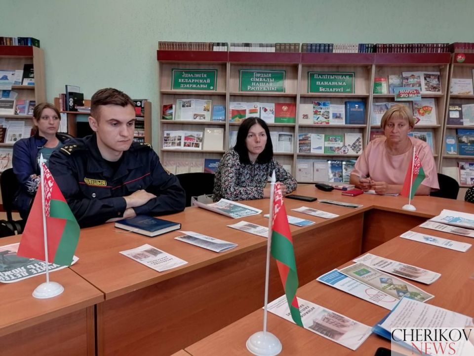 Вопросы изменения в работе с обращениями граждан, безопасности детей, профилактики наркопотребления были обсуждены на семинаре-учебе для идеологов Чериковского района