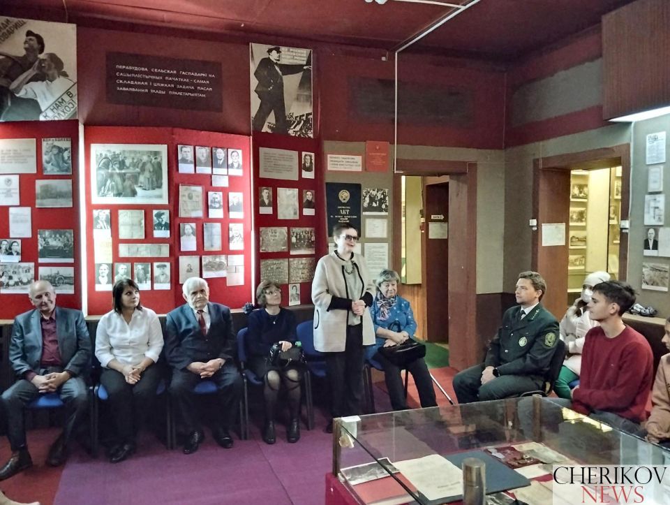 'Эстафета поколений' прошла в Чериковском историко-краеведческом музее. Смотрите, как это было