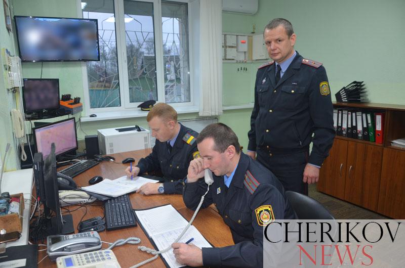 «Сердце» райотдела: оперативно-дежурная служба Чериковского РОВД отмечает день образования