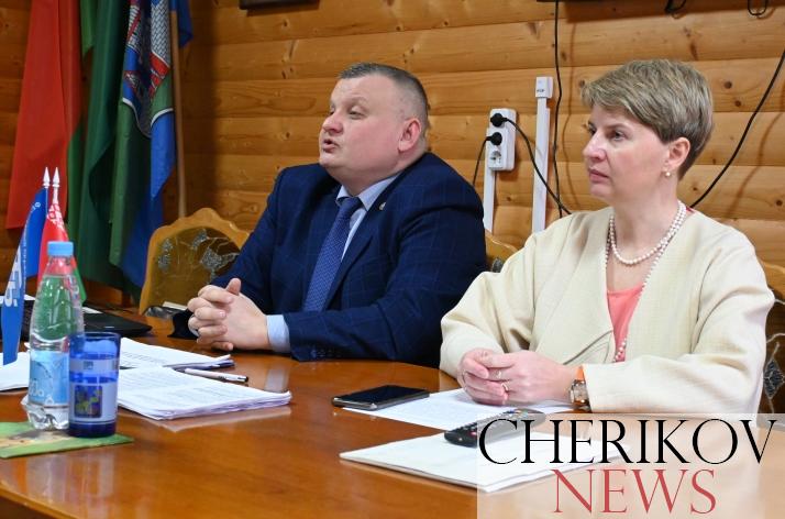 На Чериковщине стартовал пилотный профсоюзный проект «Молодежь в теме»