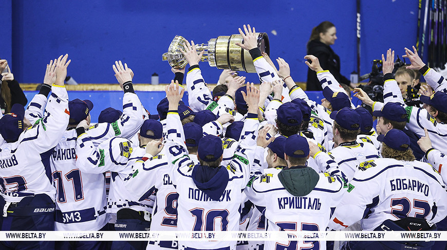 Хоккеисты “Металлурга” в третий раз подряд завоевали Кубок Президента