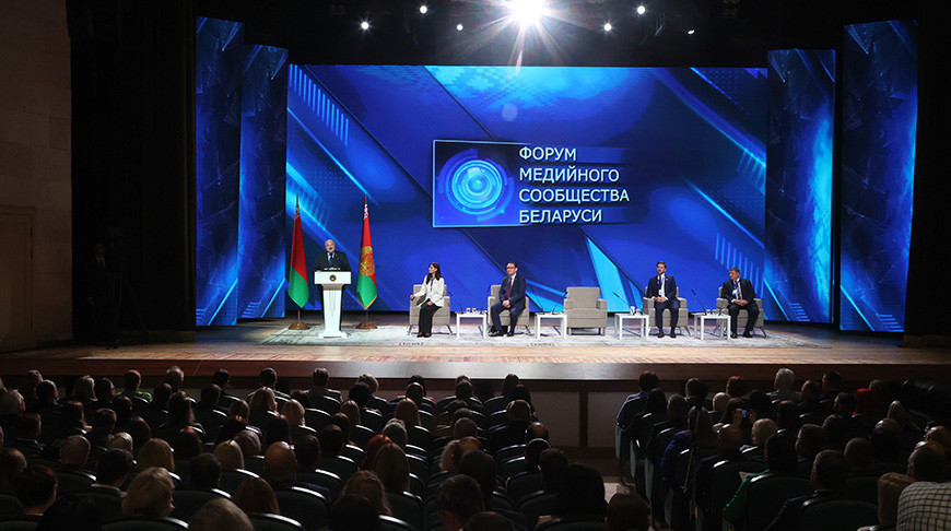 Как белорусским СМИ стать еще успешнее. Лукашенко обозначил семь приоритетов в работе массмедиа