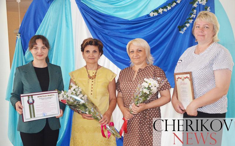 Людям с крыльями за спиной: в Черикове торжественно отпраздновали День медицинского работника
