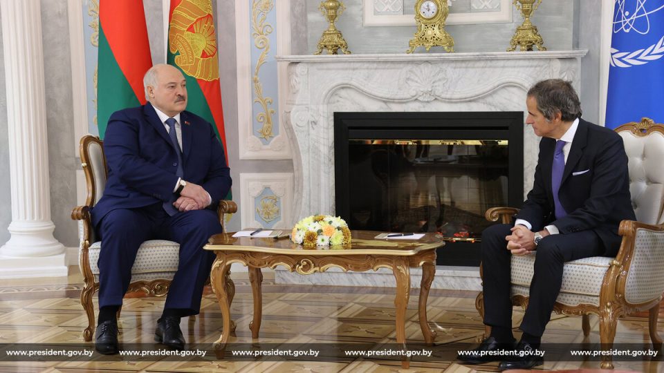 Лукашенко: Беларусь построила самую современную и самую безопасную атомную станцию