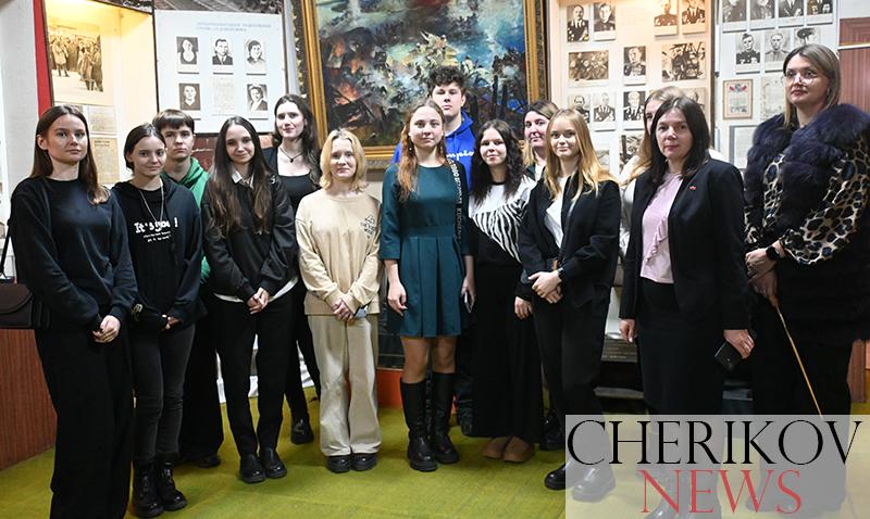 Молодежь продолжает знакомиться с историей Чериковского района
