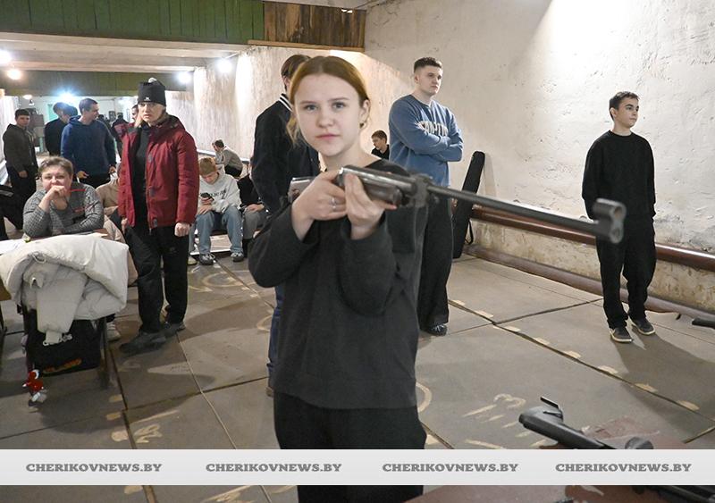 В Черикове прошел турнир по пулевой стрельбе из пневматической винтовки, посвященный памяти воинов-афганцев