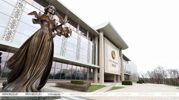 Меняются правила игры на правовом поле. Лукашенко подписал поправки в законы по нормотворчеству