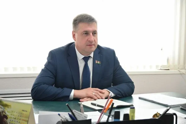 17 июня прямую телефонную линию проведет депутат Палаты представителей Национального собрания Республики Беларусь Давыдов Сергей Николаевич